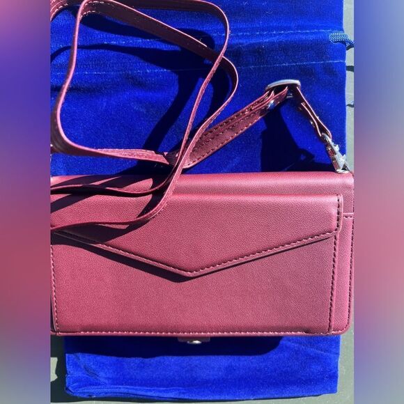 Multifunctional Wallet Case for iPhone 16 Plus with Strap - Picture 11 of 13